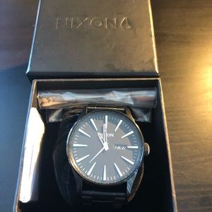 Nixon Sentry SS Watch